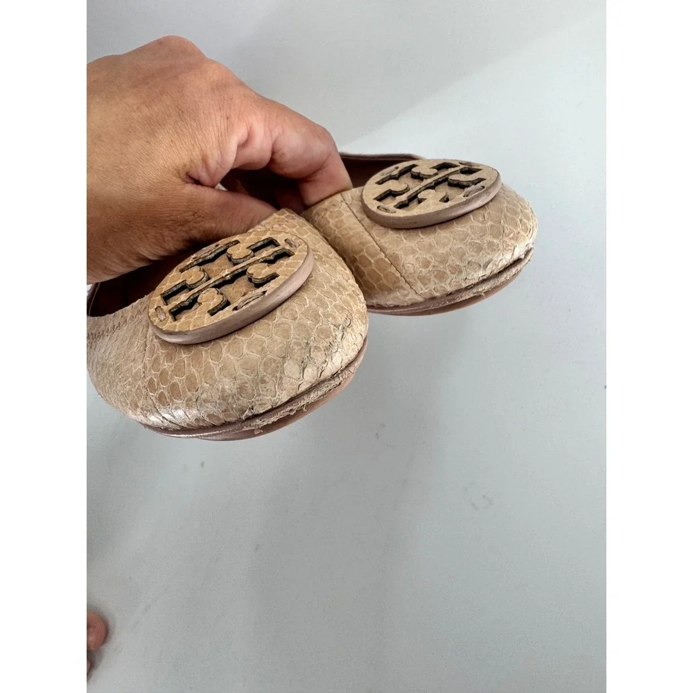 Tory Burch Minnie Travel Ballet Flats Women 6 Beige‎ Snakeskin Embossed Leather